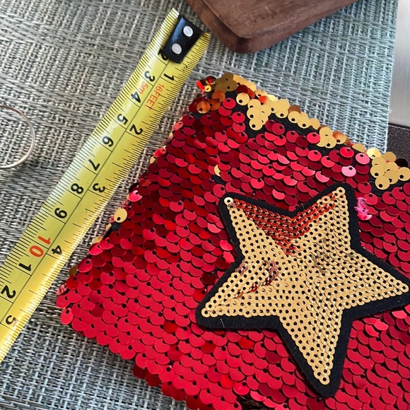 #7P Small Sequined Star Pouch Keychain - Picture 3 of 8